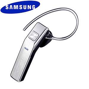 The Samsung WEP650 Bluetooth Headset features superior audio 