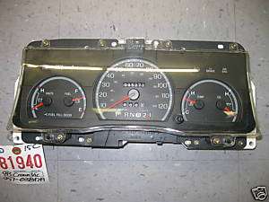 98 99 00 01 02 CROWN VICTORIA SPEEDOMETER OEM ANALOG  