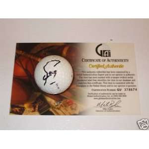  Fuzzy Zoeller Masters Ch Signed Autograph Golf Ball GAI 