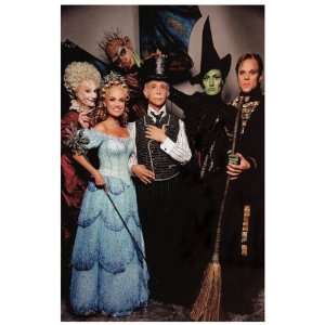  Wicked   Broadway Cast   Idina Menzel   et al   11x17 
