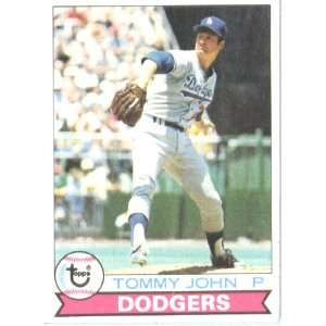  1979 Topps # 255 Tommy John Los Angeles Dodgers Baseball 