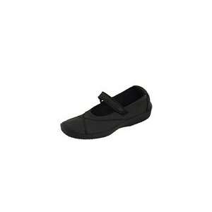  Arcopedico   L18 (Black)   Footwear