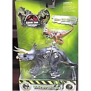 Jurassic Park Dinosaurs Electroinc Triceratops Action Figure with 
