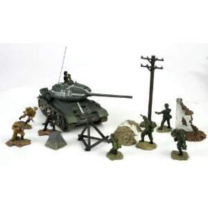   of Valor 172nd Scale Russian T 34/85 and Soldiers Set Toys & Games
