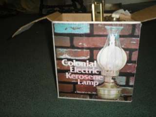 NEW IN BOX ELECTRIC KEROSENE LAMP GLASS HURRICANE L@@K  