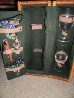 Elegant Wine Picnic Time Tote Wicker Basket Glasses Corkscrew Bottle 